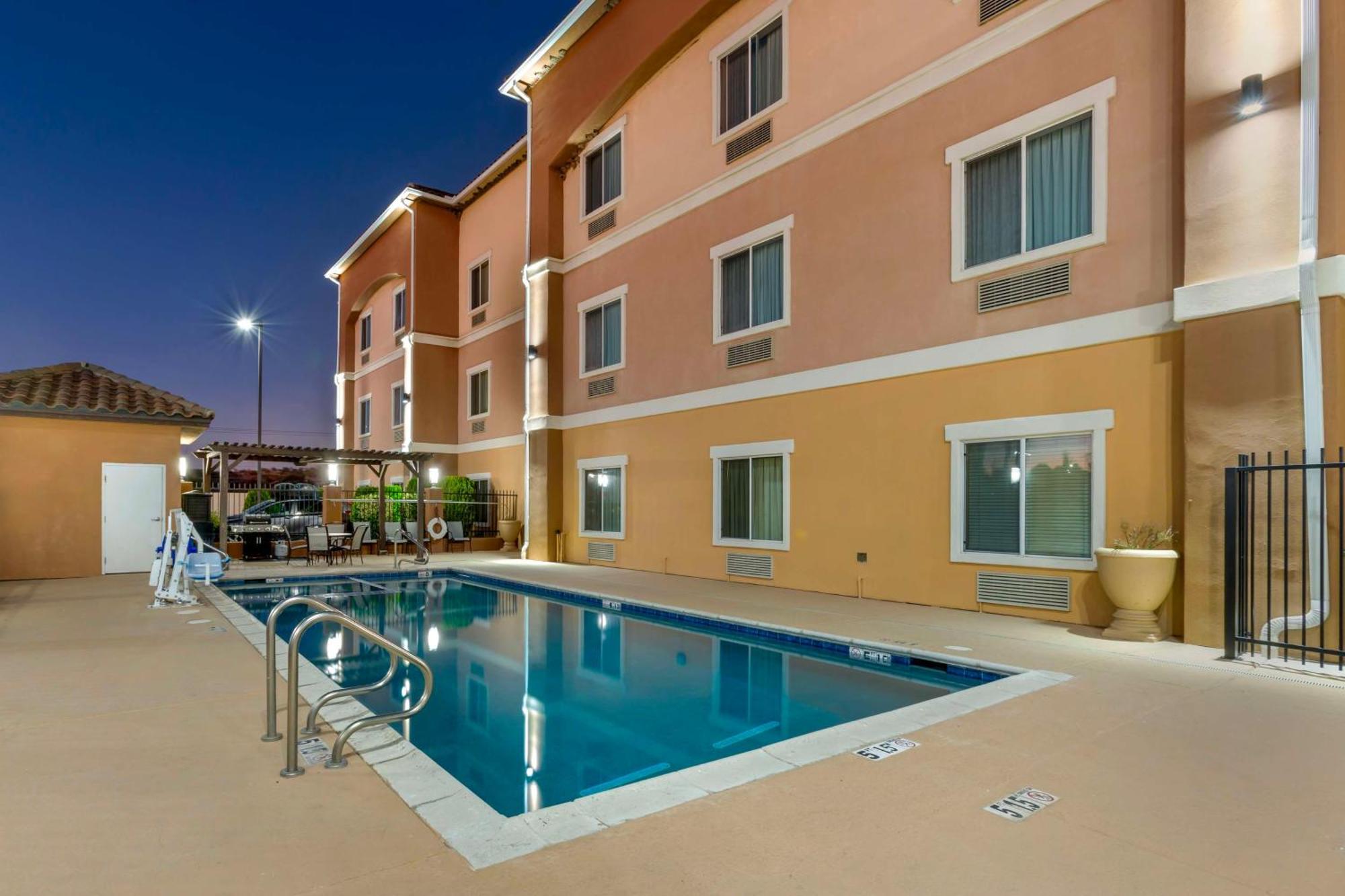 Best Western Sonora Inn & Suites Nogales Extérieur photo